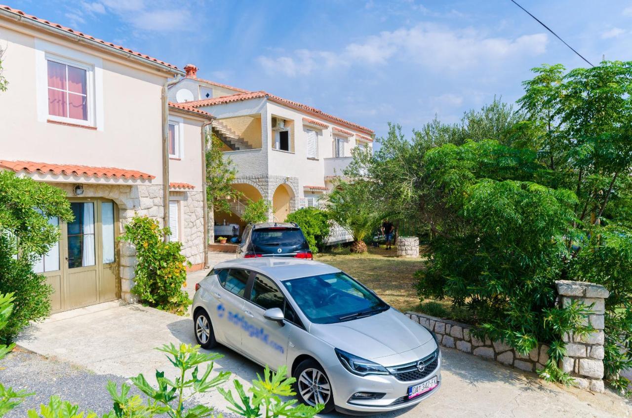 לופאר Apartments Sime מראה חיצוני תמונה