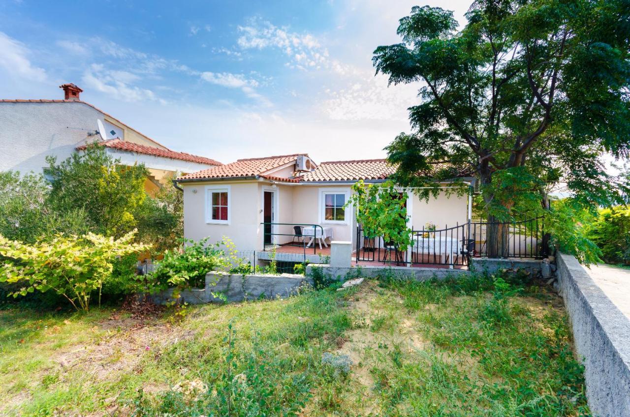 לופאר Apartments Sime מראה חיצוני תמונה